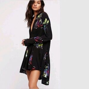 Free People Field Of Butterflies Printed Hi-Low Tunic Black Size S